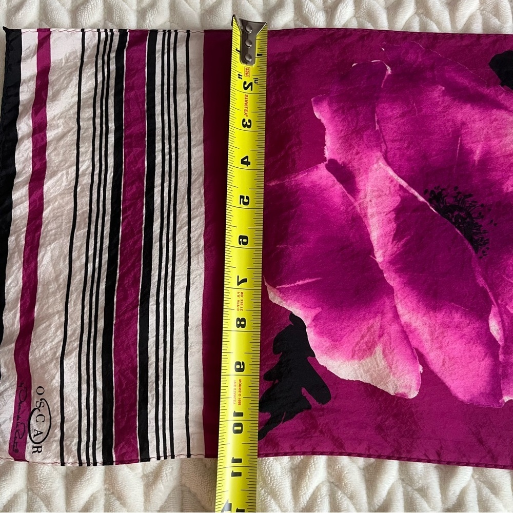 Oscar de la Renta vintage Silk Satin Floral Poppy Fuchsia Pink Scarf Wrap oblong - Picture 4 of 8